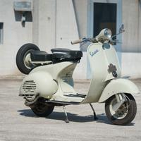 Piaggio Vespa VL2 "Struzzo"