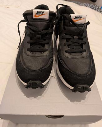 Nike Waffle Debut black/white TG  eur 43