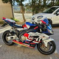 Honda cbr 1000 rr