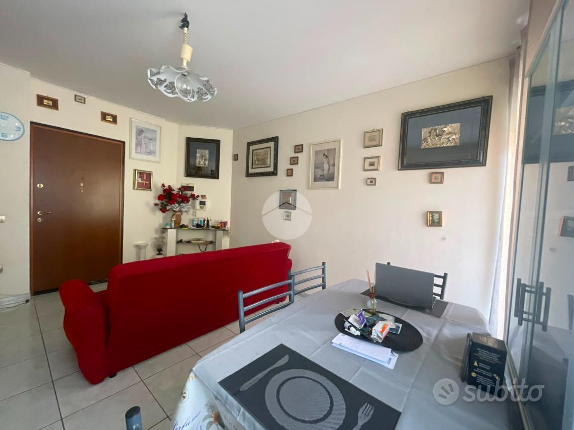 Apartment in Cagliari, Is Mirrionis - Vista 2