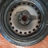 gomme invernali 205/55 R16 su cerchi ferro 5 fori