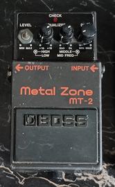 BOSS MT-2 METAL ZONE DISTORSORE