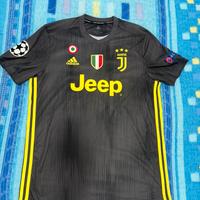 Maglia CR7 Juventus match worn UCL 18 Valencia