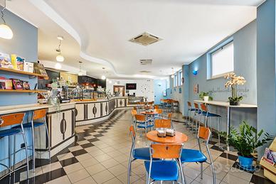 Attività commerciale - Bar caffetteria