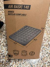 Materasso gonfiabile + pompa manuale a piede