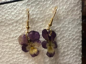 Orecchini piu collane, realizzati  a mano