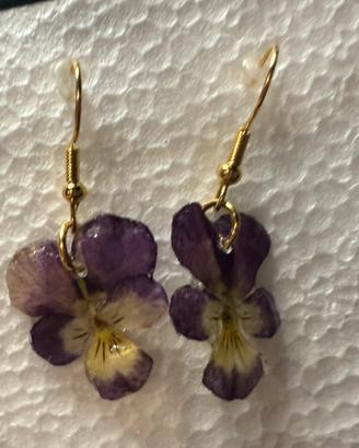 Orecchini piu collane, realizzati  a mano