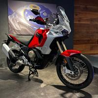 MV Agusta Enduro Veloce 950