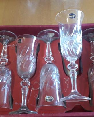 bicchieri cristallo e caraffe