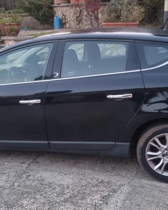 lancia delta 1.6 