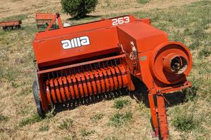 Imballatrice pressiraccoglitrice ama 263