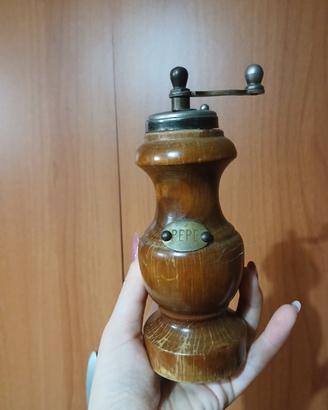Macinapepe Vintage da Restaurare Made in Italy