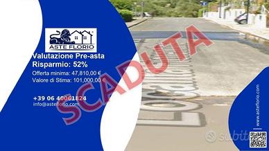 Immobile in asta di 75 m² con più di 5 locali a Pi