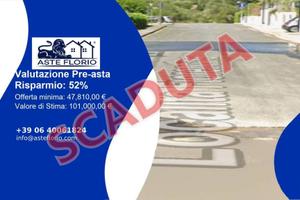 Immobile in asta di 75 m² con più di 5 locali a Pi