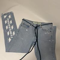 Off-White Jeans Temperature