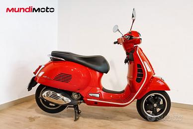 VESPA GTS 300 SUPERSPORT - 2022