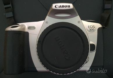 Canon eos 300 perfetta funzionante con batterie ok