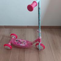 monopattino minnie