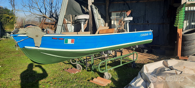 Canadian 4.30 con fuoribordo 15 cv, spinning