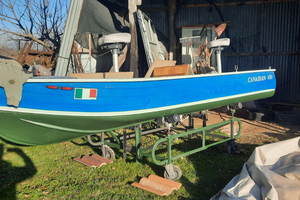 Canadian 4.30 con fuoribordo 15 cv, spinning