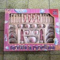 Servizio in porcellana per bambine