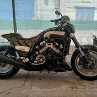 Yamaha VMAX - 1999