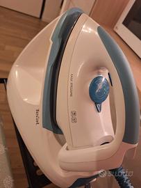 FERRO DA STIRO CON CALDAIA TEFAL