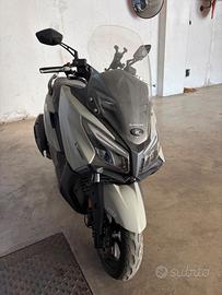 KYMCO X-TOWN CT 300 (motore non funzionante)