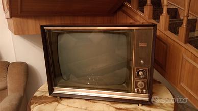 Televisore anni 60