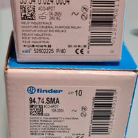 Relè industriali finder bobina 24v Ac