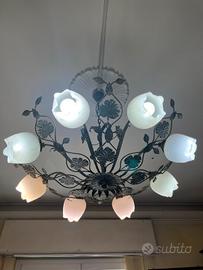 Lampadario in ferro battuto