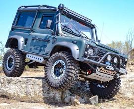 LAND ROVER Defender "off-road"