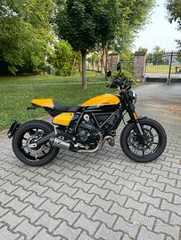 Ducati Scrambler 800 Full Throttle