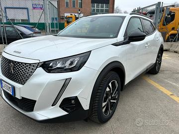 Peugeot e-2008 - 2022 - 45k km - Gomme Nuove