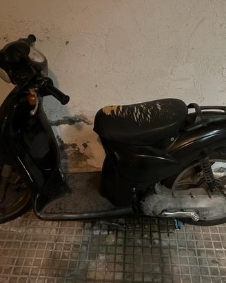 Scarabeo 50
