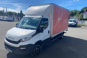 Iveco 35 C 15 furgone con pedana