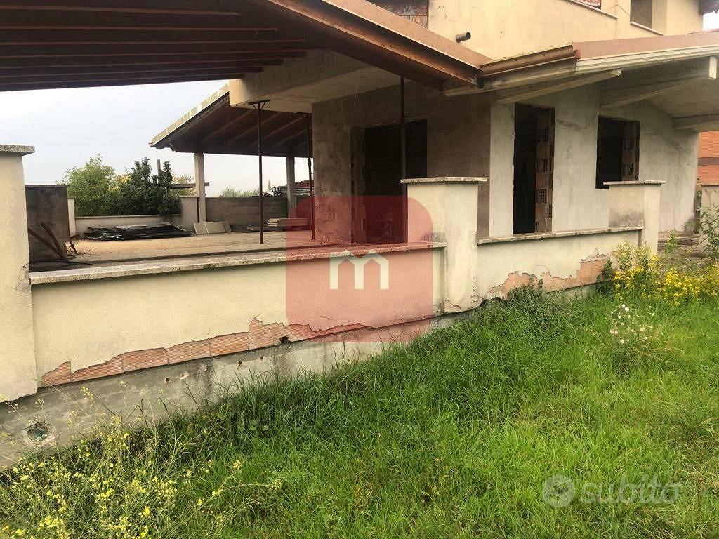 Terreno di 4000 m² a Roma - Vista 3