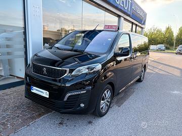 Peugeot Traveller BUSINESS VIP 75 kWh Long 8 posti