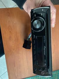 Autoradio Pioneer con mascherina  Grande Punto