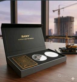 Set di medaglie placcate in argento con carte da g