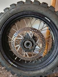 coppia di cerchi completi KTM adventure