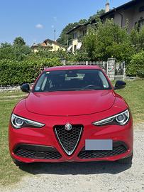 Alfa romeo stelvio Q4