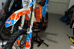Ktm 300 exc six days 2016