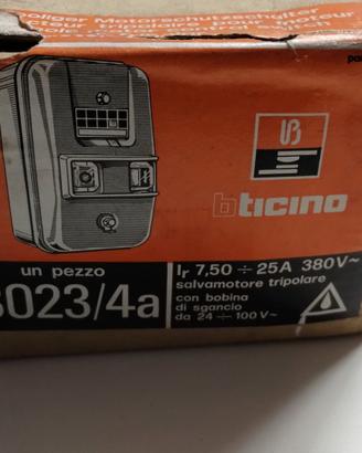 Interruttore BTicino salvamotore 3023/4a NOS