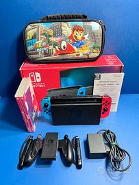 Nintendo Switch V2 con Scatola + 2 giochi