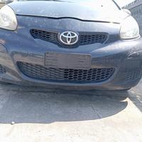 Paraurti anteriore TOYOTA AYGO anno 2009