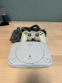 PlayStation One Slim (SCPH 102)