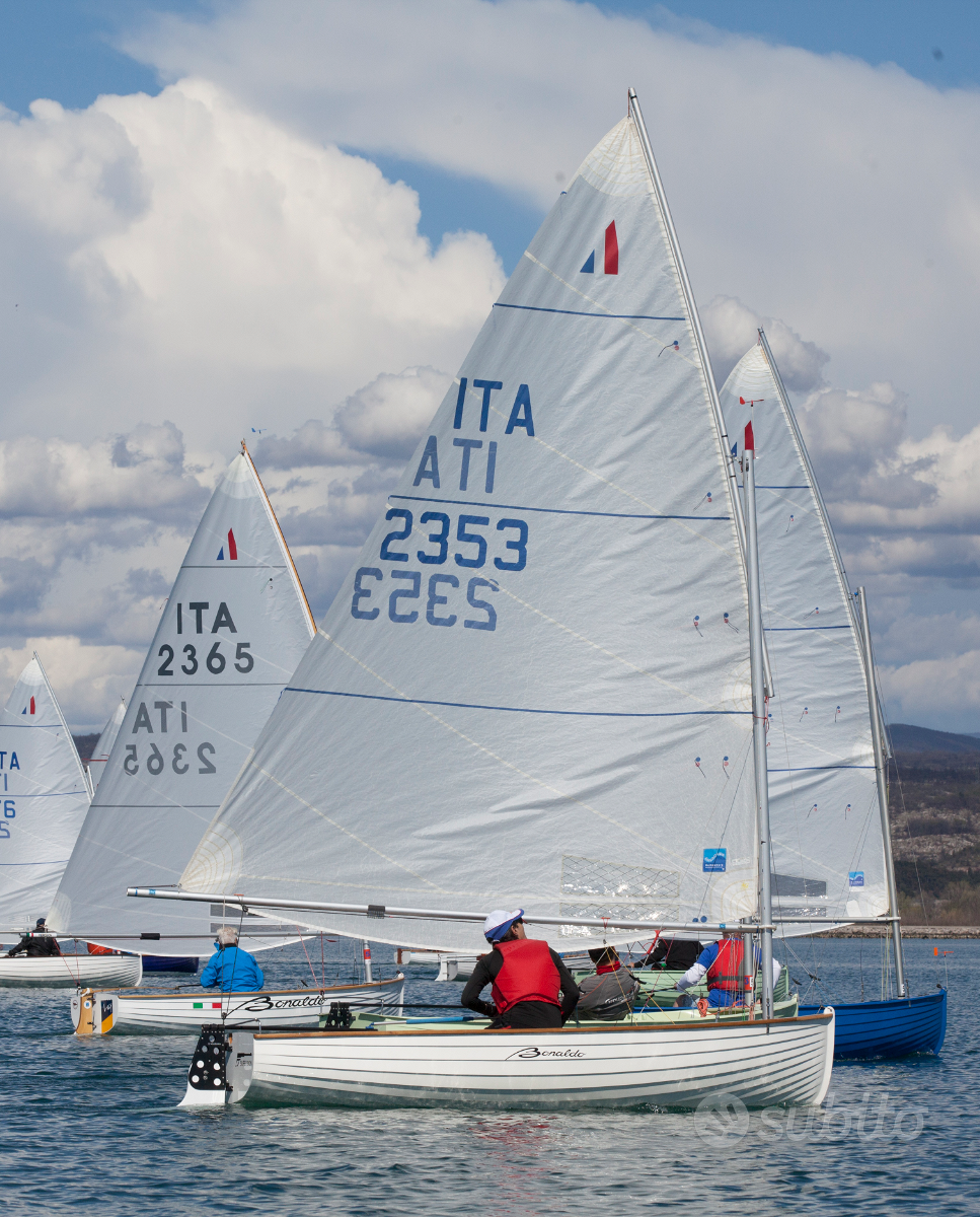 Dinghy 12 — Vedi foto 1