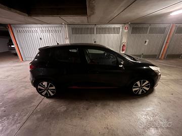 RENAULT Clio 4ª serie - 2013