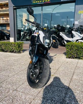 HONDA CB 500 HORNET 500 TUTTO INCLUSO ANCHE PASS